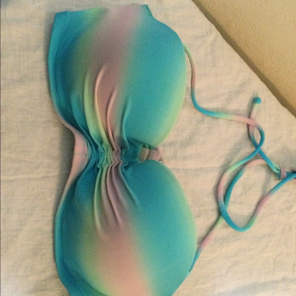 VS swimsuit top 36c
